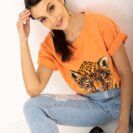2214-OG Pomarańczowa bluzka z nadrukiem Cheetah (3)