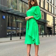 2229-GR Zielona sukienka z paskiem (4)